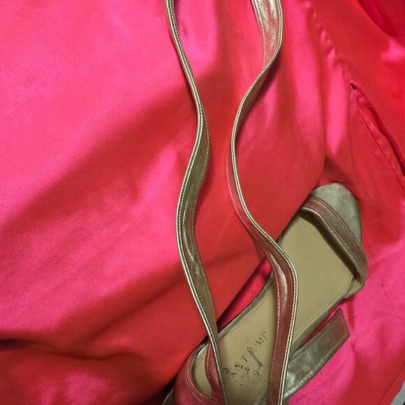 Shoes - Picture 7 of 7